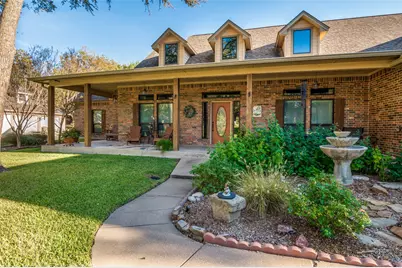 1838 Plum Creek Drive, Midlothian, TX 76065 - Photo 5