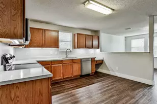 16600 Jasmine Springs Dr, Fort Worth, TX 76247 - Photo 5