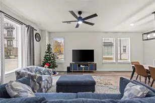 827 Crystal Oak Ln, Arlington, TX 76005 - Photo 7