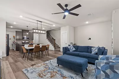 827 Crystal Oak Lane, Arlington, TX 76005 - Photo 9