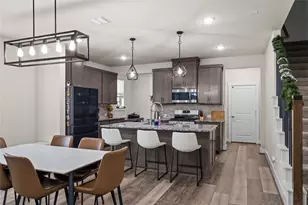 827 Crystal Oak Ln, Arlington, TX 76005 - Photo 15