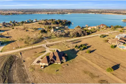 217 Hunter Pass, Waxahachie, TX 75165 - Photo 9