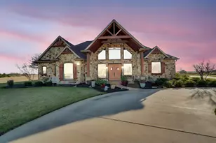 217 Hunter Pass, Waxahachie, TX 75165 - Photo 3