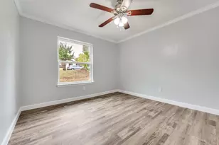 1021 Bellflower Dr, Carrollton, TX 75007 - Photo 17