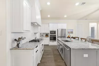 404 Boonesville Bend, Argyle, TX 76226 - Photo 5