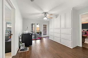 413 Blue Jay Ct, Bedford, TX 76021 - Photo 21