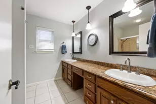 413 Blue Jay Ct, Bedford, TX 76021 - Photo 23