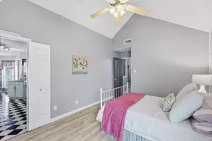 18028 Whispering Gables Ln, Dallas, TX 75287 - Photo 23