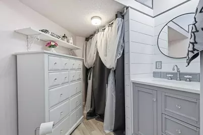 18028 Whispering Gables Lane, Dallas, TX 75287 - Photo 25