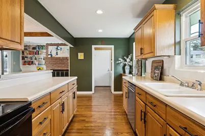 10016 Linkwood Drive, Dallas, TX 75238 - Photo 15