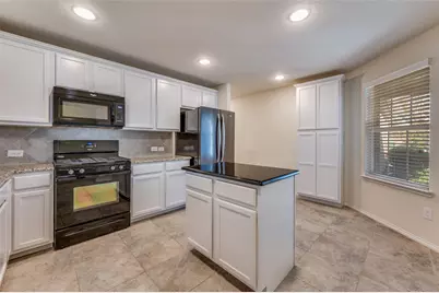 2325 Beachfront Drive, Frisco, TX 75036 - Photo 3