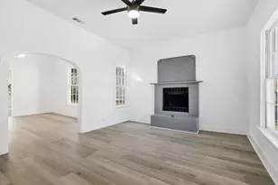 604 E Morton St, Denison, TX 75021 - Photo 3