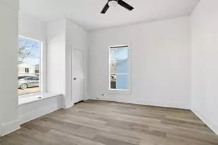 604 E Morton St, Denison, TX 75021 - Photo 5