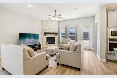 1512 Quentin Drive, Aubrey, TX 76227 - Photo 5