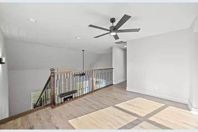 1833 Sudbury Drive, Cleburne, TX 76033 - Photo 17