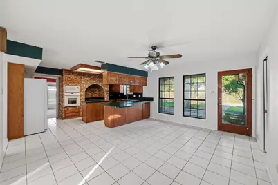 1205 N Creek Circle, Waxahachie, TX 75165 - Photo 9