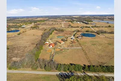 8402 County Road 501, Blue Ridge, TX 75424 - Photo 11