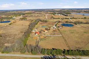 8402 Co Rd 501, Blue Ridge, TX 75424 - Photo 11