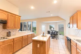 12645 Lillybrook Ln, Fort Worth, TX 76244 - Photo 11