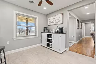 1641 E Henderson St, Cleburne, TX 76031 - Photo 25