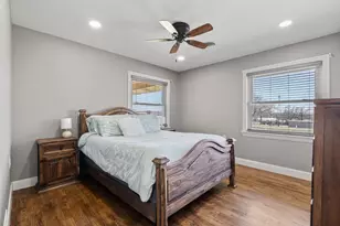 1641 E Henderson St, Cleburne, TX 76031 - Photo 15