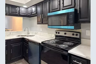 3635 Garden Brook Drive #5200, Farmers Branch, TX 75234 - Photo 5