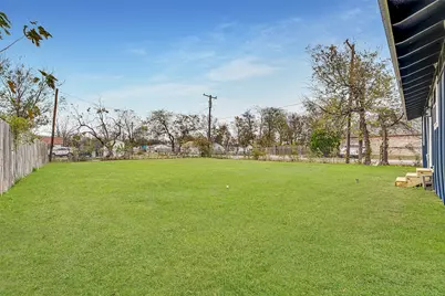 308 Avenue E, Ennis, TX 75119 - Photo 21