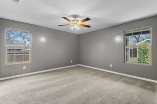 506 Orchard St, Bowie, TX 76230 - Photo 7