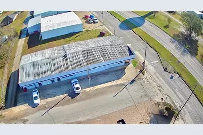 110 N Walnut Street, Blossom, TX 75416 - Photo 5