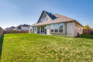 2100 Homestead Dr, DeSoto, TX 75115 - Photo 25