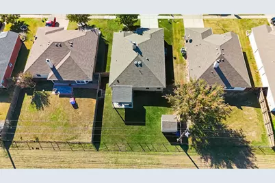 12321 Shine Avenue, Rhome, TX 76078 - Photo 31