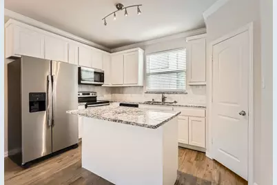 301 E Lamar Street #19, McKinney, TX 75069 - Photo 7