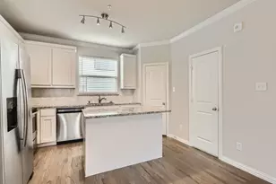 301 E Lamar St, McKinney, TX 75069 - Photo 9