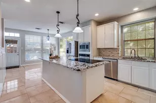 2405 N Hunter Pl Ln, Arlington, TX 76006 - Photo 11