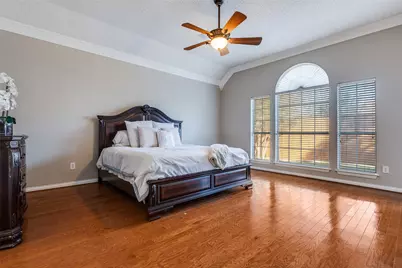 2405 N Hunter Place Lane, Arlington, TX 76006 - Photo 17