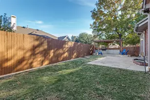 2405 N Hunter Pl Ln, Arlington, TX 76006 - Photo 25