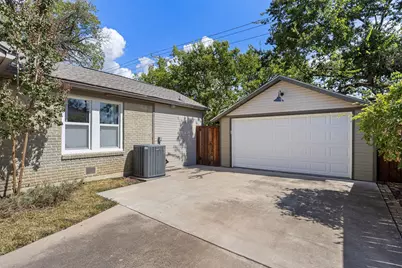 2205 Stanley Avenue, Fort Worth, TX 76110 - Photo 31