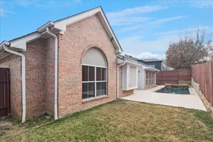 9333 Vista Cir, Irving, TX 75063 - Photo 31