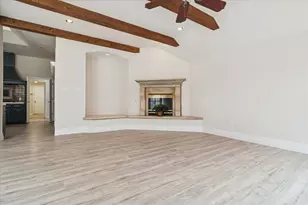 9333 Vista Cir, Irving, TX 75063 - Photo 11