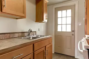 2103 Harrison Ave, Fort Worth, TX 76110 - Photo 11