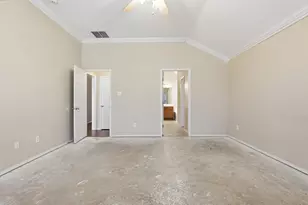 915 Hidden Oaks Dr, Burleson, TX 76028 - Photo 21