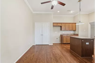 915 Hidden Oaks Drive, Burleson, TX 76028 - Photo 5