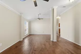 915 Hidden Oaks Dr, Burleson, TX 76028 - Photo 19