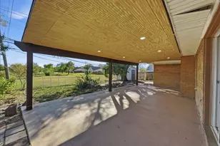 3718 W Rochelle Rd, Irving, TX 75062 - Photo 1