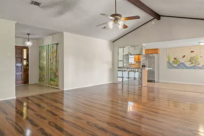 3718 W Rochelle Road, Irving, TX 75062 - Photo 7