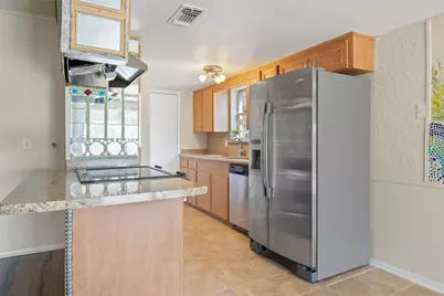 3718 W Rochelle Road, Irving, TX 75062 - Photo 9