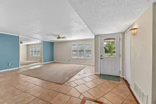 801 Meadowlark Dr, Lewisville, TX 75067 - Photo 9