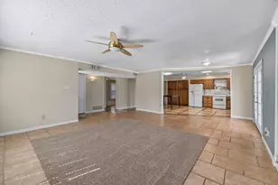 801 Meadowlark Dr, Lewisville, TX 75067 - Photo 3