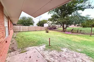 200 Arden St, Bowie, TX 76230 - Photo 29