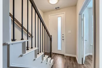 301 E Lamar Street #14, McKinney, TX 75069 - Photo 3